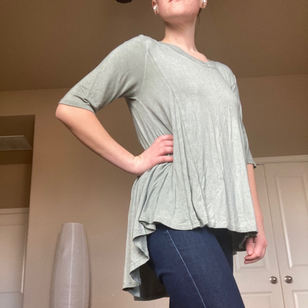 Dusty green, quarter-length tunic